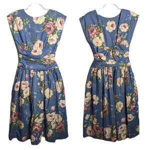 Vintage 80's Patty O'Neil Floral Dress V Back Fit and Flare Bow Accent